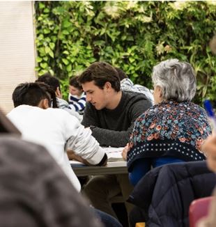 Reforç escolar (©Portofranco)