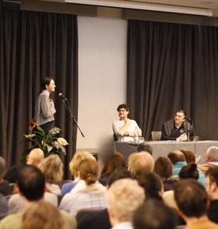 Un moment de l’assemblea (©Enrico Scambia)