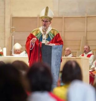 El cardenal Pizzaballa durant la celebració de la solemnitat de Pentecosta.