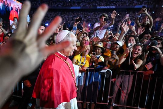 El papa Lleó XIV amb els joves a l’Estadi de França el 25 de setembre de 2026