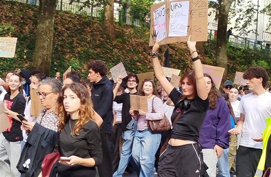 Manifestació a Évreux contra les retallades educatives